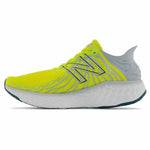 Scarpe da Running per Adulti New Balance Fresh Foam Giallo - Augustea Shop