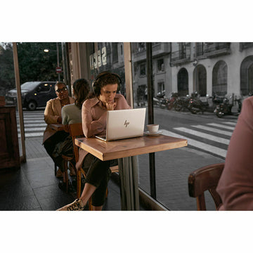 Laptop HP B05DME8Q#ABE