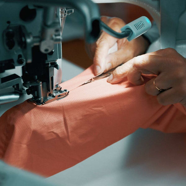 V4HBF254A8F6C54B8C44BA5517A0D4462DDR7231561P4