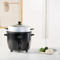 cuociriso Black & Decker BXRC1800E Nero 1,8 L Bianco Alluminio 700 W - Augustea Shop