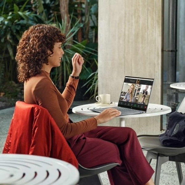 V3H9D7233DC1B957BB2D3FEA5C0825E9CB3R6847413P8